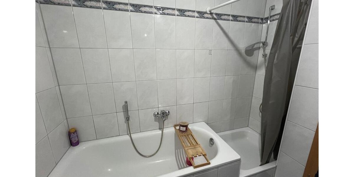 Dachgeschoßwohnung Ludwigshafen am Rhein Edigheim - 2 Zimmer, 54 m&sup2;, 695&euro; | Angebot:24689451