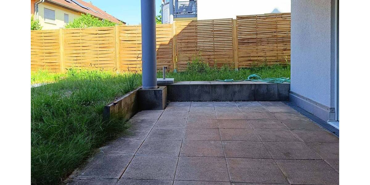 Etagenwohnung Eppelheim - 2 Zimmer, 64 m&sup2;, 880&euro; | Angebot:26797538