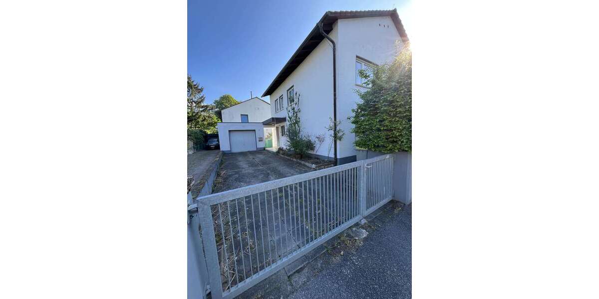 Einfamilienhaus Mannheim Hochstätt - 6 Zimmer, 102 m&sup2;, 1.500&euro; | Angebot:26393927