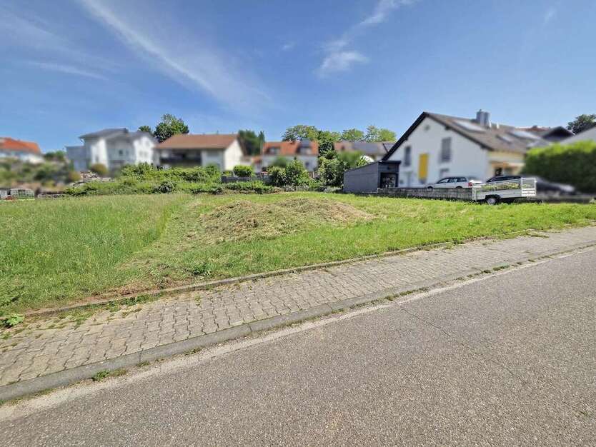 Grundstück zu verkaufen in Dielheim 360.000 € 686 m²