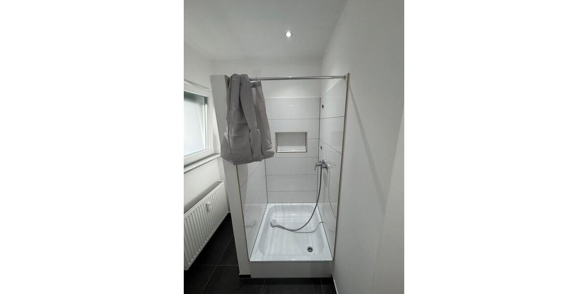 Etagenwohnung Ludwigshafen am Rhein Edigheim - 3 Zimmer, 90 m&sup2;, 1.000&euro; | Angebot:26116243