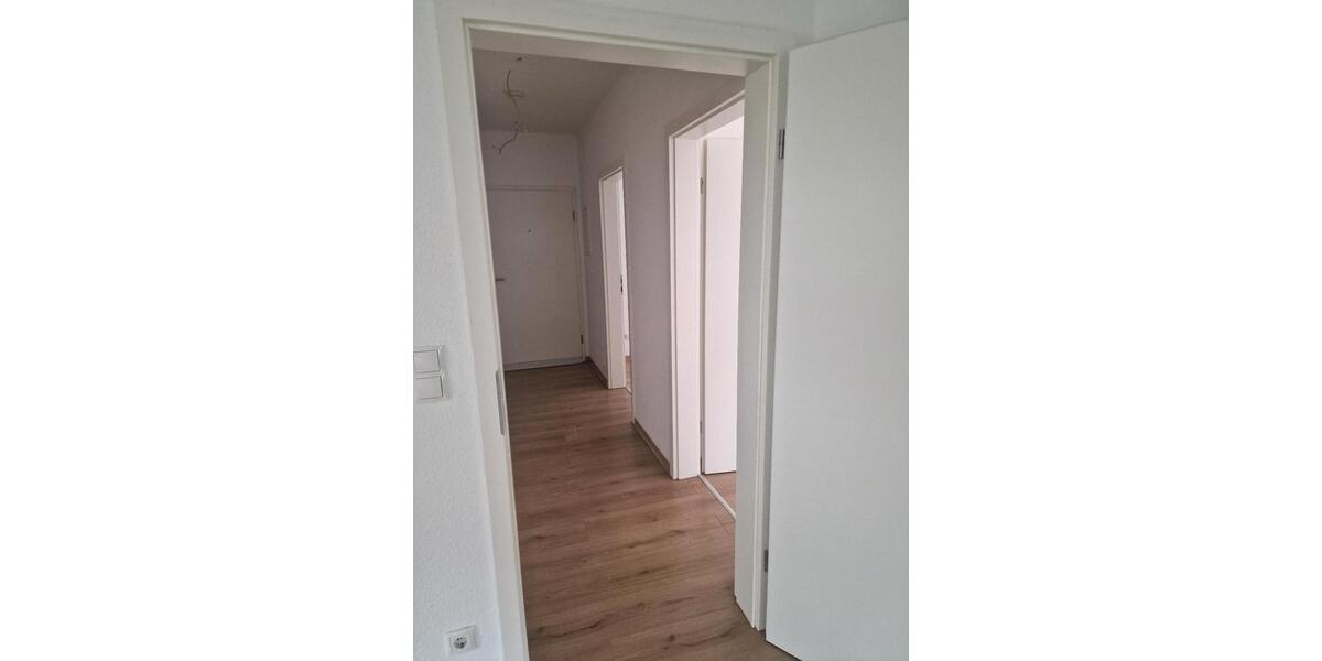 Erdgeschoßwohnung Weinheim - 3 Zimmer, 63 m&sup2;, 1.130&euro; | Angebot:26531685