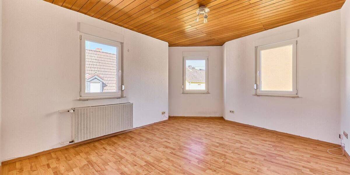 Einfamilienhaus Ludwigshafen am Rhein Rheingönheim - 8 Zimmer, 201 m&sup2;, 439.000&euro; | Angebot:26868831