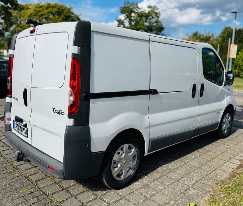 Renault Trafic 195.000 km 5.999 € Waghäusel 68753