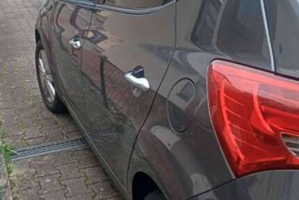 Hyundai ix20 88.962 km 7.000 € Hockenheim 68766