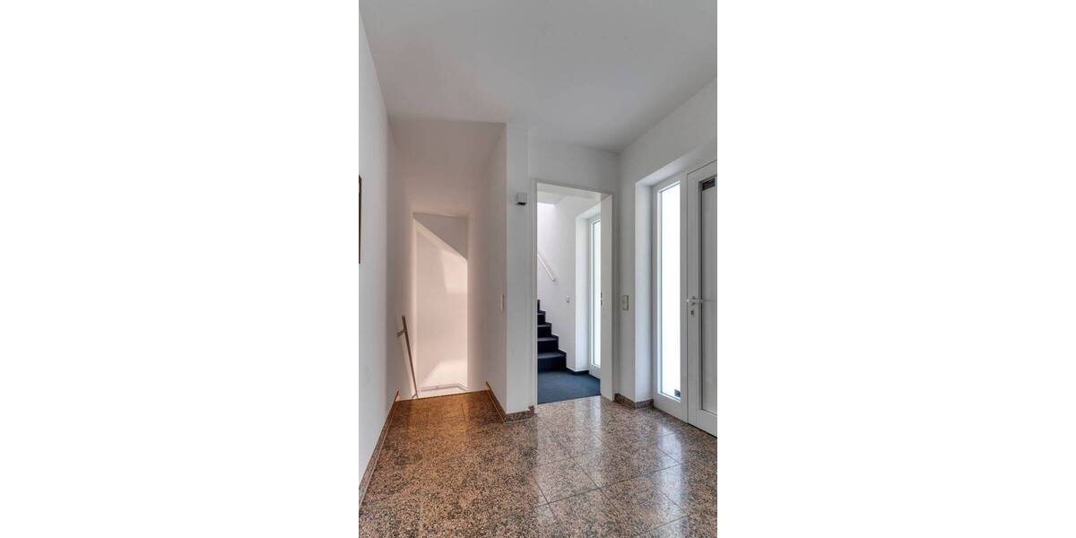 Einfamilienhaus Frankenthal (Pfalz) Frankenthal - 6 Zimmer, 222 m&sup2;, 1.140.000&euro; | Angebot:26556364