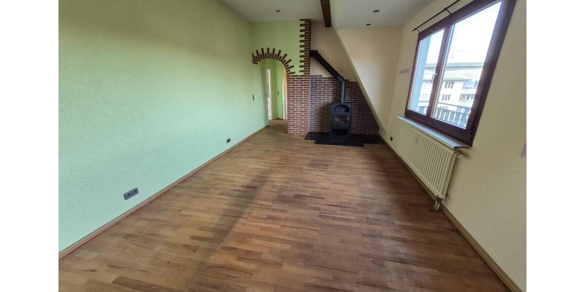 Über den Dächern! 2-3 er WG geeignet! 4 zimmer