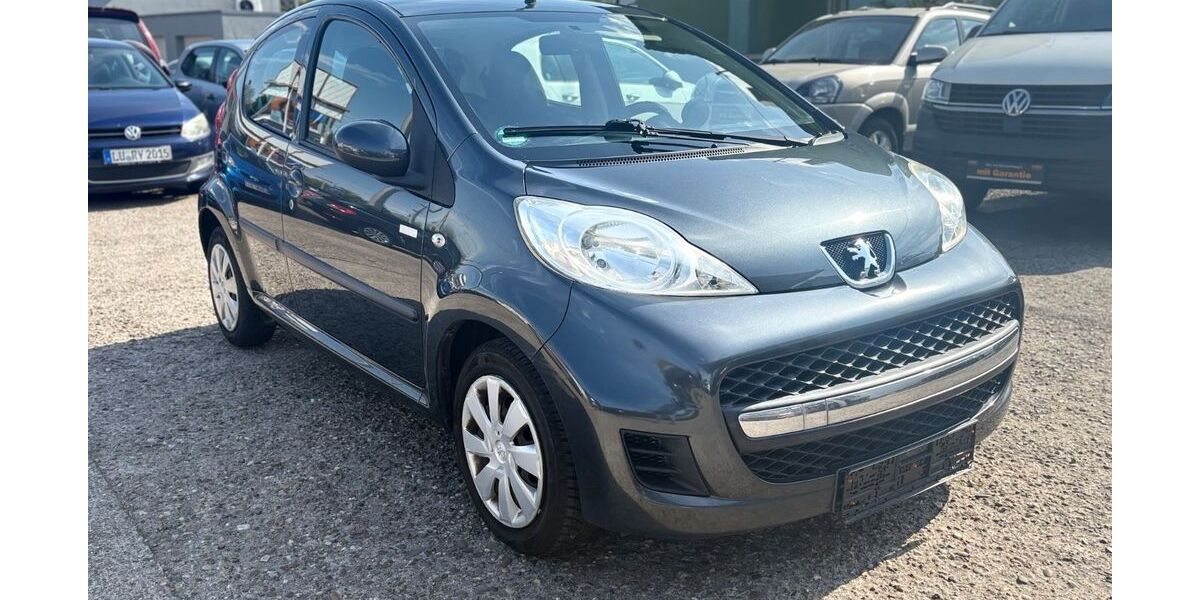 Peugeot 107 233.729 km 1.490 &euro; Ludwigshafen am Rhein 67071