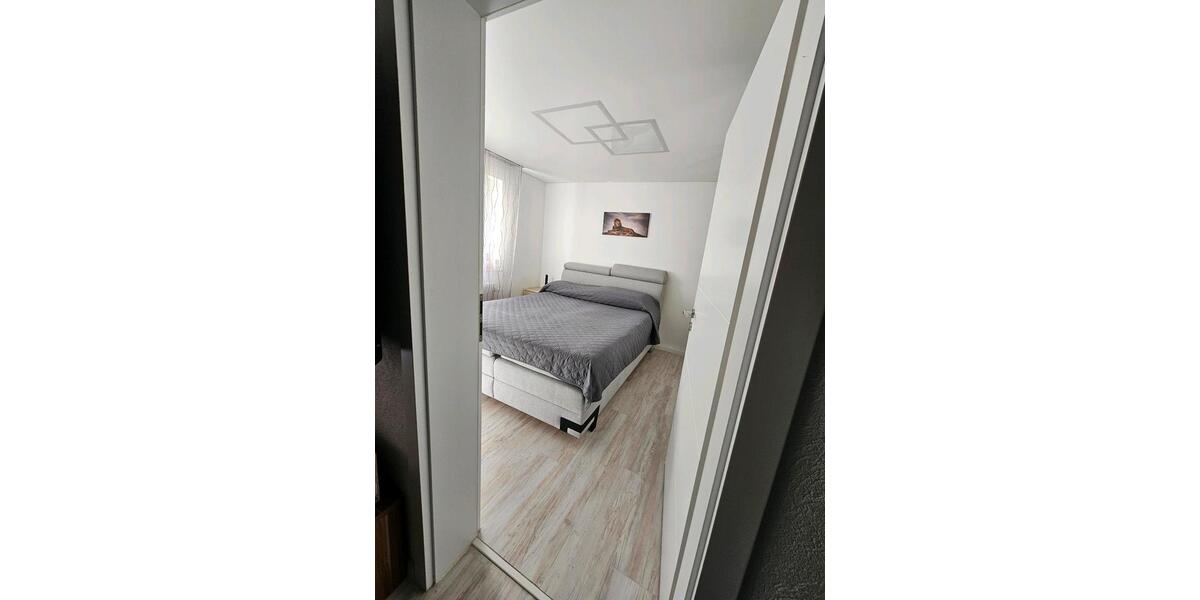 Erdgeschoßwohnung Weinheim - 2.5 Zimmer, 54 m&sup2;, 230.000&euro; | Angebot:26416703