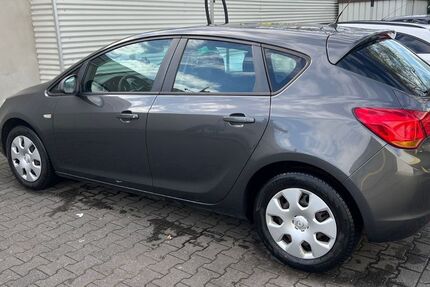 Opel Astra 132.500 km 3.499 &euro; Mannheim 68163