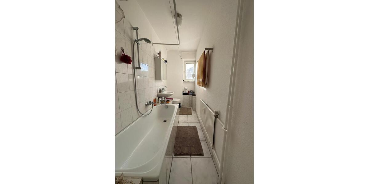 Gepflegte 2 ZKB Wohnung mit Balkon in zentraler Lage 2 zimmer