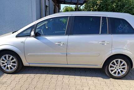 Opel Zafira 82.657 km 5.500 € Altrip 67122