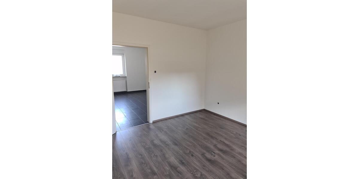 Erdgeschoßwohnung Ludwigshafen am Rhein Ludwigshafen-Oggersheim - 1 Zimmer, 58 m&sup2;, 850&euro; | Angebot:26341520