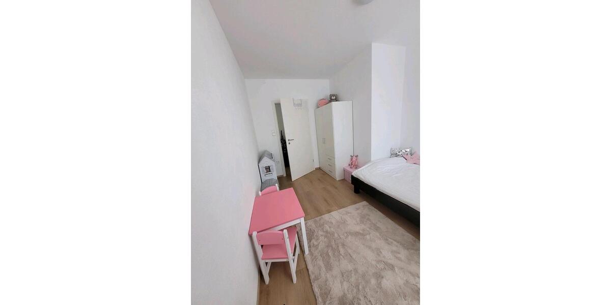 Etagenwohnung Ludwigshafen am Rhein Ludwigshafen-Hemshof - 3 Zimmer, 63 m&sup2;, 1.250&euro; | Angebot:26074130