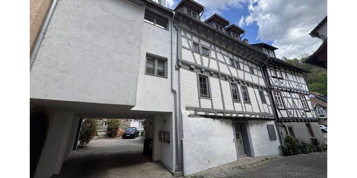 Einfamilienhaus Weinheim - 8 Zimmer, 228 m&sup2;, 875.000&euro; | Angebot:26344040