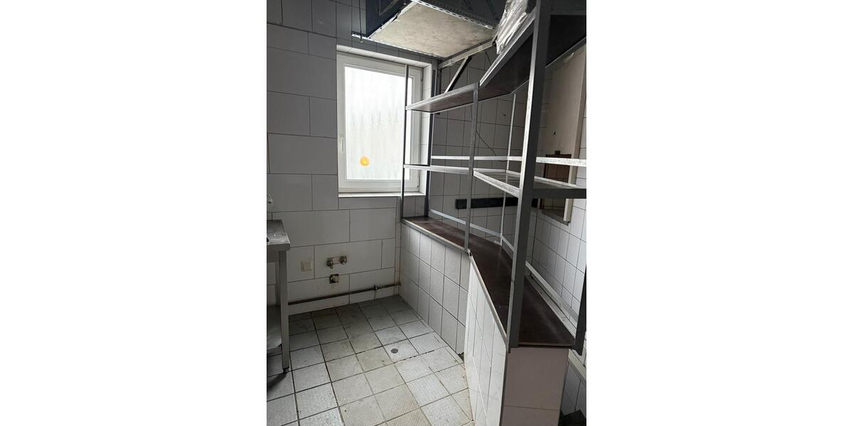 Gewerbeobjekt Ludwigshafen am Rhein Rheingönheim - 1.200&euro; | Angebot:25756194