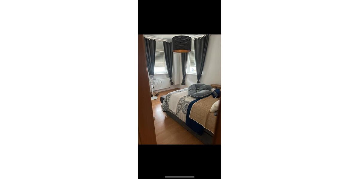 Sanierte 4 Zimmer Wohnung 115qm 4 zimmer