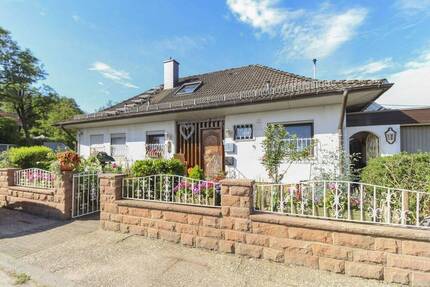 Haus Heiligkreuzsteinach Hilsenhain - 1 Zimmer, 292 m&sup2;, 449.000&euro; | Angebot:26435055