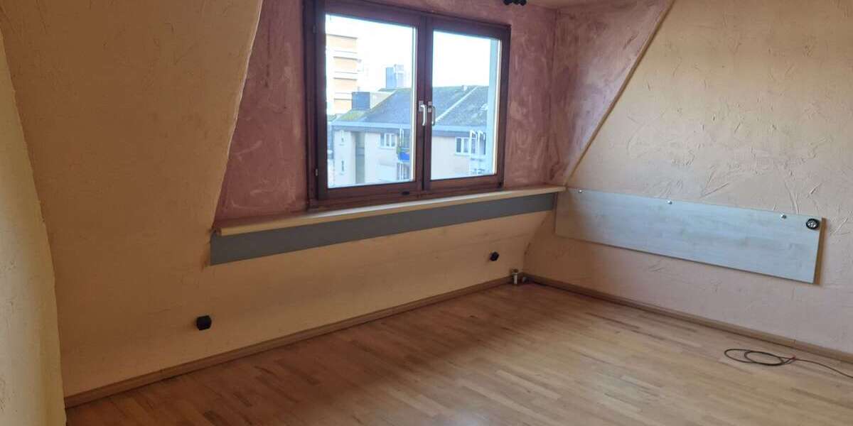 Zimmer Mannheim - 1 Zimmer, 595&euro; | Angebot:26393752
