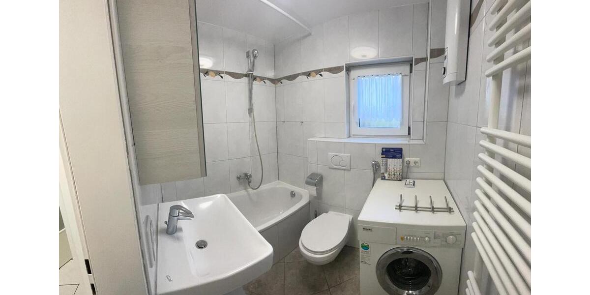 Dachgeschoßwohnung Mörlenbach - 4 Zimmer, 76 m&sup2;, 1.190&euro; | Angebot:26591147