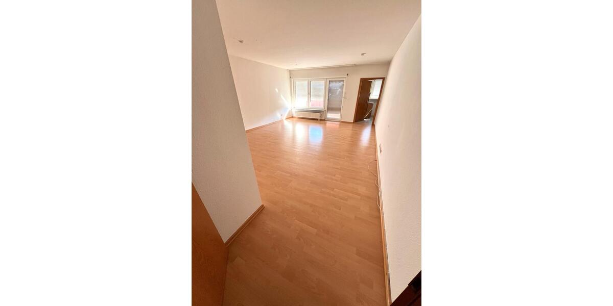 Dachgeschoßwohnung Lampertheim - 2 Zimmer, 69 m&sup2;, 195.000&euro; | Angebot:25171753