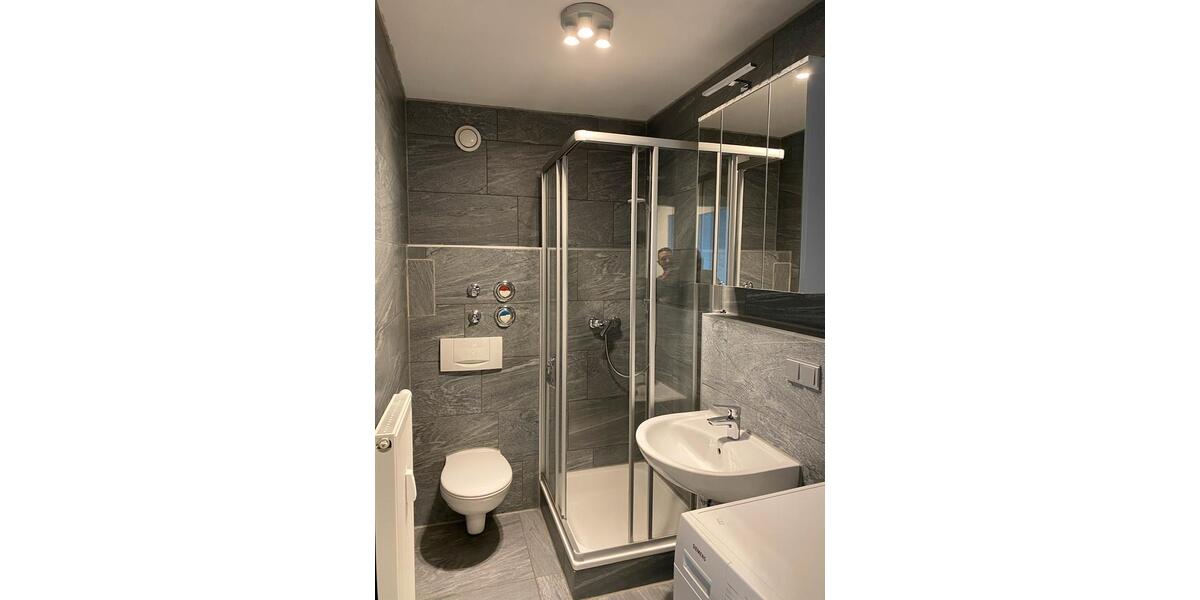 Etagenwohnung Sinsheim - 1 Zimmer, 39 m&sup2;, 690&euro; | Angebot:26690176