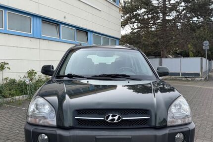Hyundai TUCSON 228.000 km 2.999 &euro; schifferstadt 67105