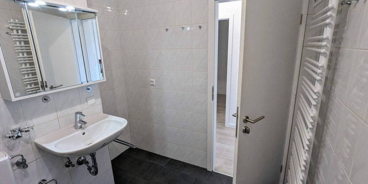 Etagenwohnung Neuhofen - 2 Zimmer, 67 m&sup2;, 845&euro; | Angebot:26808323
