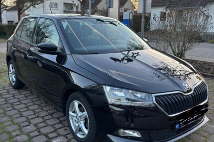 Skoda Fabia 72.000 km 11.690 &euro; Harthausen 67376