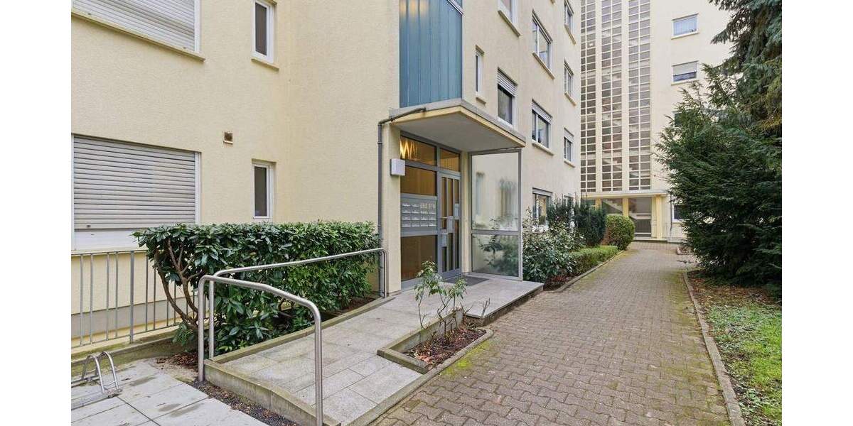 Etagenwohnung Weinheim - 4 Zimmer, 109 m&sup2;, 349.000&euro; | Angebot:25909408