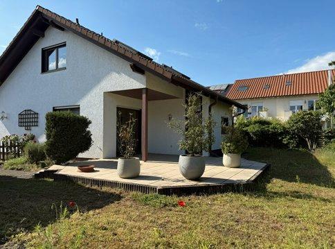 Einfamilienhaus Hockenheim - 7 Zimmer, 159 m&sup2;, 699.000&euro; | Angebot:27140841