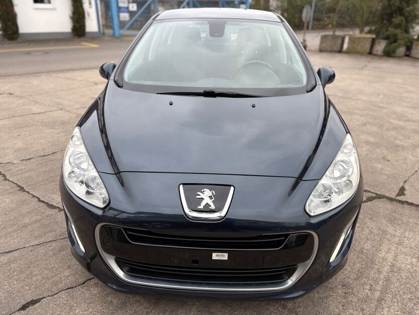Peugeot 308 359.000 km 2.999 € Speyer 67346
