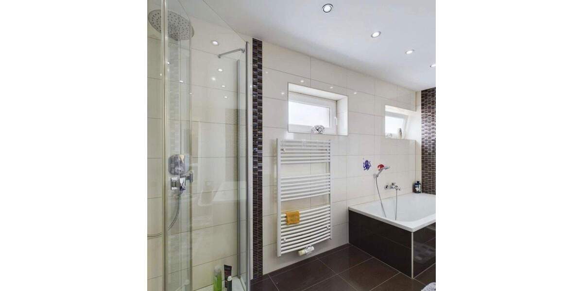 Doppelhaushälfte Ludwigshafen Oppau - 7 Zimmer, 186 m&sup2;, 595.000&euro; | Angebot:25171677