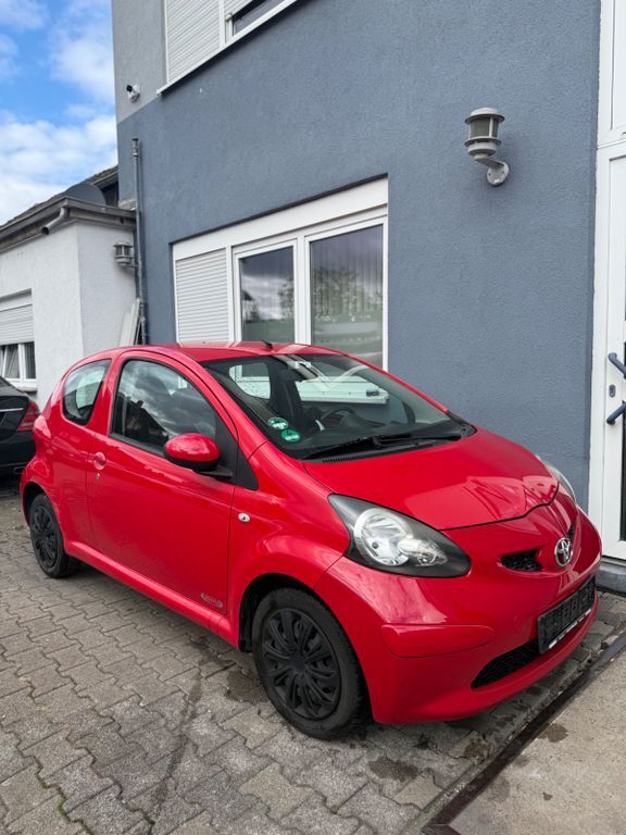Toyota Aygo (X) 151.678 km 1.899 € Mannheim 68169
