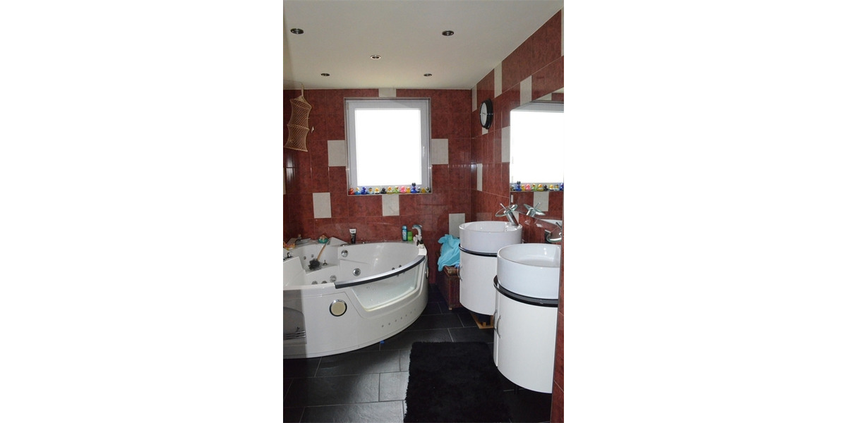 +++ ATTRAKTIVES WOHNEN IN BESTER LAGE VON MUTTERSTADT +++ 5 zimmer