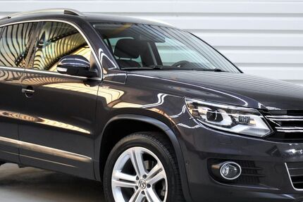 VW Tiguan 63.700 km 21.990 &euro; Forst 76694