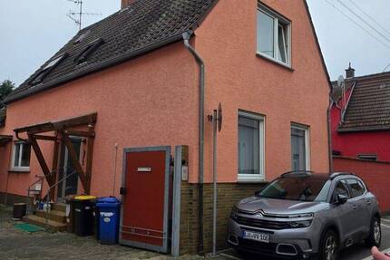 Wohnung Ludwigshafen am Rhein Rheingönheim - 5 Zimmer, 110 m&sup2;, 329.000&euro; | Angebot:23981217