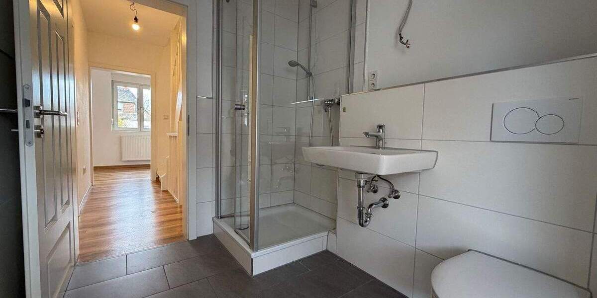 Einfamilienhaus Mannheim Neckarstadt - 5 Zimmer, 95 m&sup2;, 450.000&euro; | Angebot:25601268