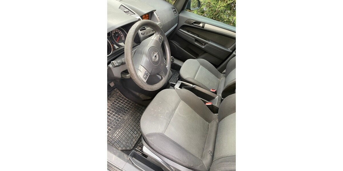 Opel Zafira B 240.607 km 1.680 &euro; Mauer 69256