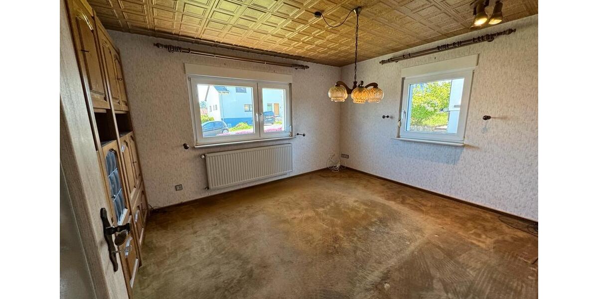 Einfamilienhaus Sinsheim - 9 Zimmer, 184 m&sup2;, 649.000&euro; | Angebot:26897390