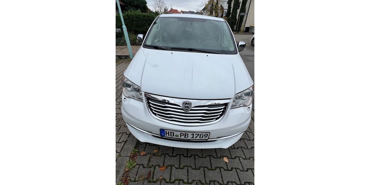Lancia Voyager 39.600 km 20.500 € Edingen-Neckarhausen 68535