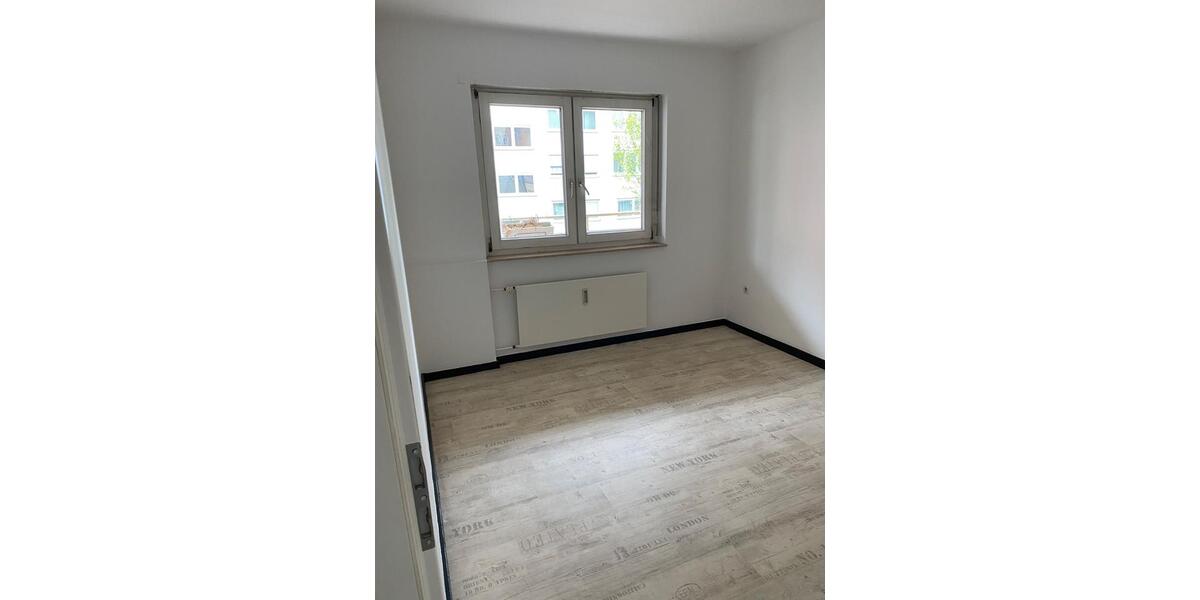 Etagenwohnung Frankenthal (Pfalz) - 3 Zimmer, 60 m&sup2;, 750&euro; | Angebot:26137449