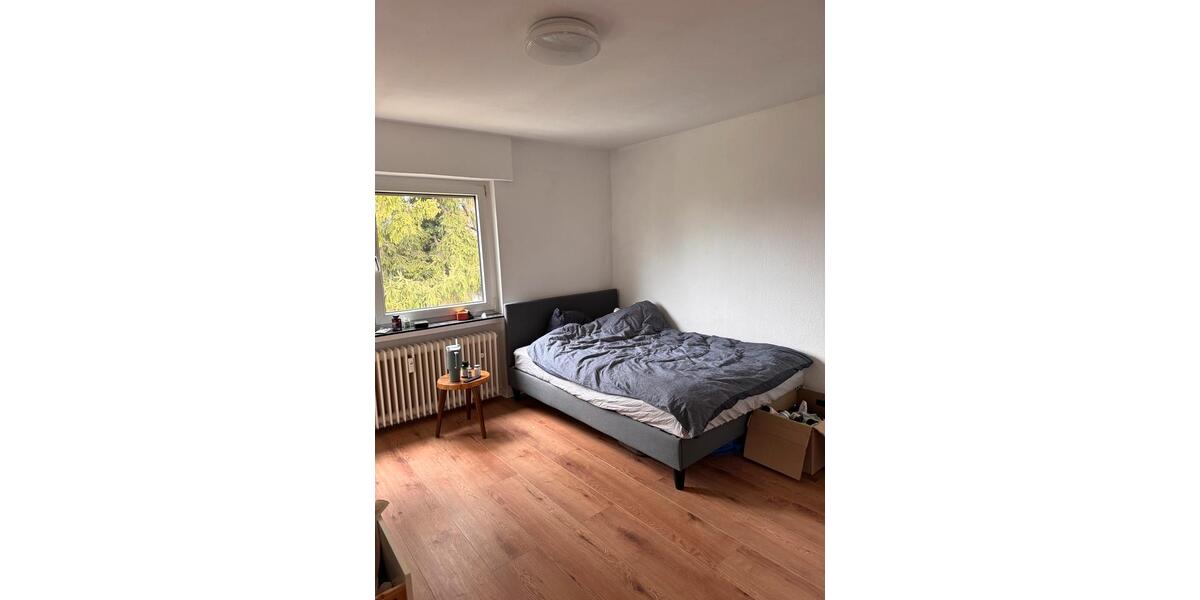 Dachgeschoßwohnung Eppelheim - 3 Zimmer, 60 m&sup2;, 1.200&euro; | Angebot:26145808
