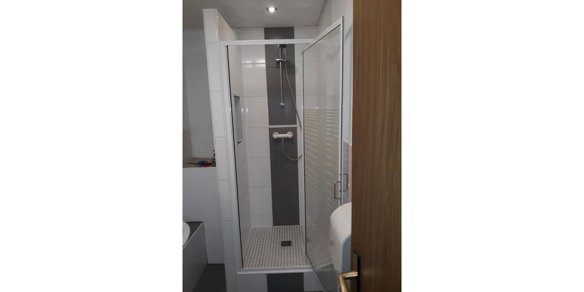 Dachgeschoßwohnung Lampertheim - 1 Zimmer, 26 m&sup2;, 380&euro; | Angebot:26312771