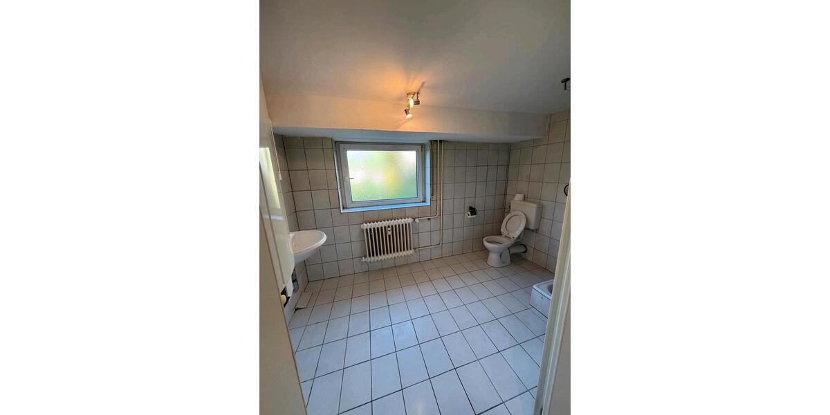 Etagenwohnung Sandhausen - 2 Zimmer, 49 m&sup2;, 159.000&euro; | Angebot:25235598