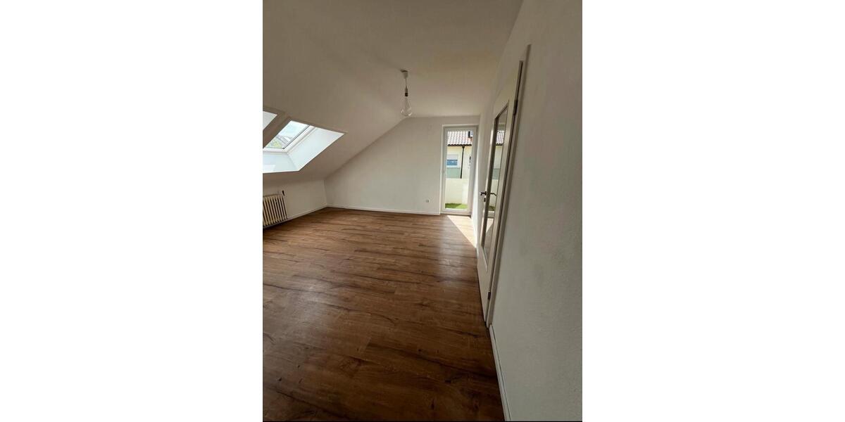 Dachgeschoßwohnung Schwetzingen - 2 Zimmer, 42 m&sup2;, 149.000&euro; | Angebot:26357935