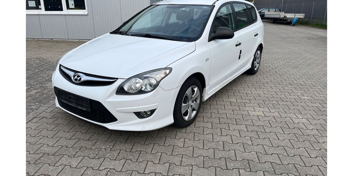 Hyundai i30 205.000 km 2.250 &euro; Heidelberg 69115