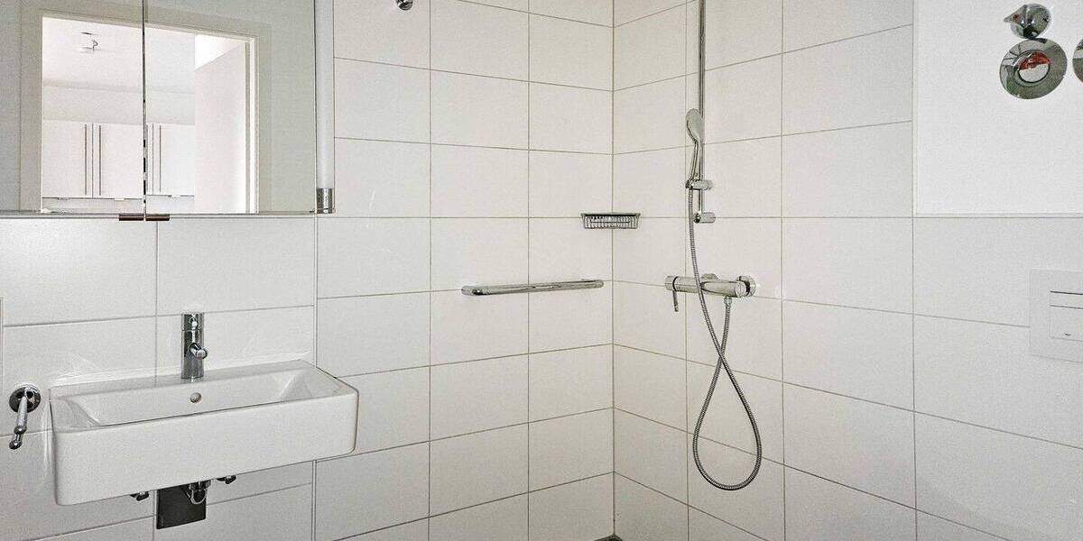 Etagenwohnung Sandhausen - 2 Zimmer, 68 m&sup2;, 950&euro; | Angebot:26486904