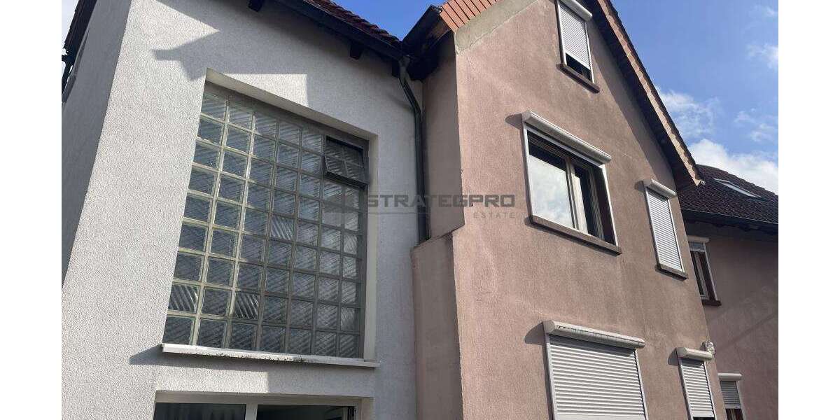 Etagenwohnung Ludwigshafen Rheingönheim - 2 Zimmer, 74 m&sup2;, 720&euro; | Angebot:25472601