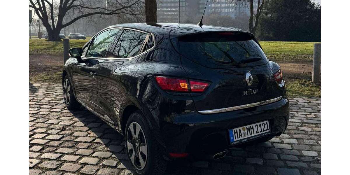 Renault Clio 105.000 km 7.800 &euro; Mannheim 68165